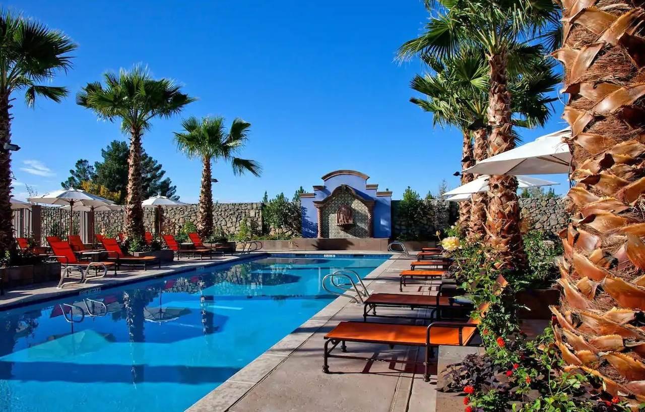 Hotel Encanto De Лас Крусес Екстериор снимка