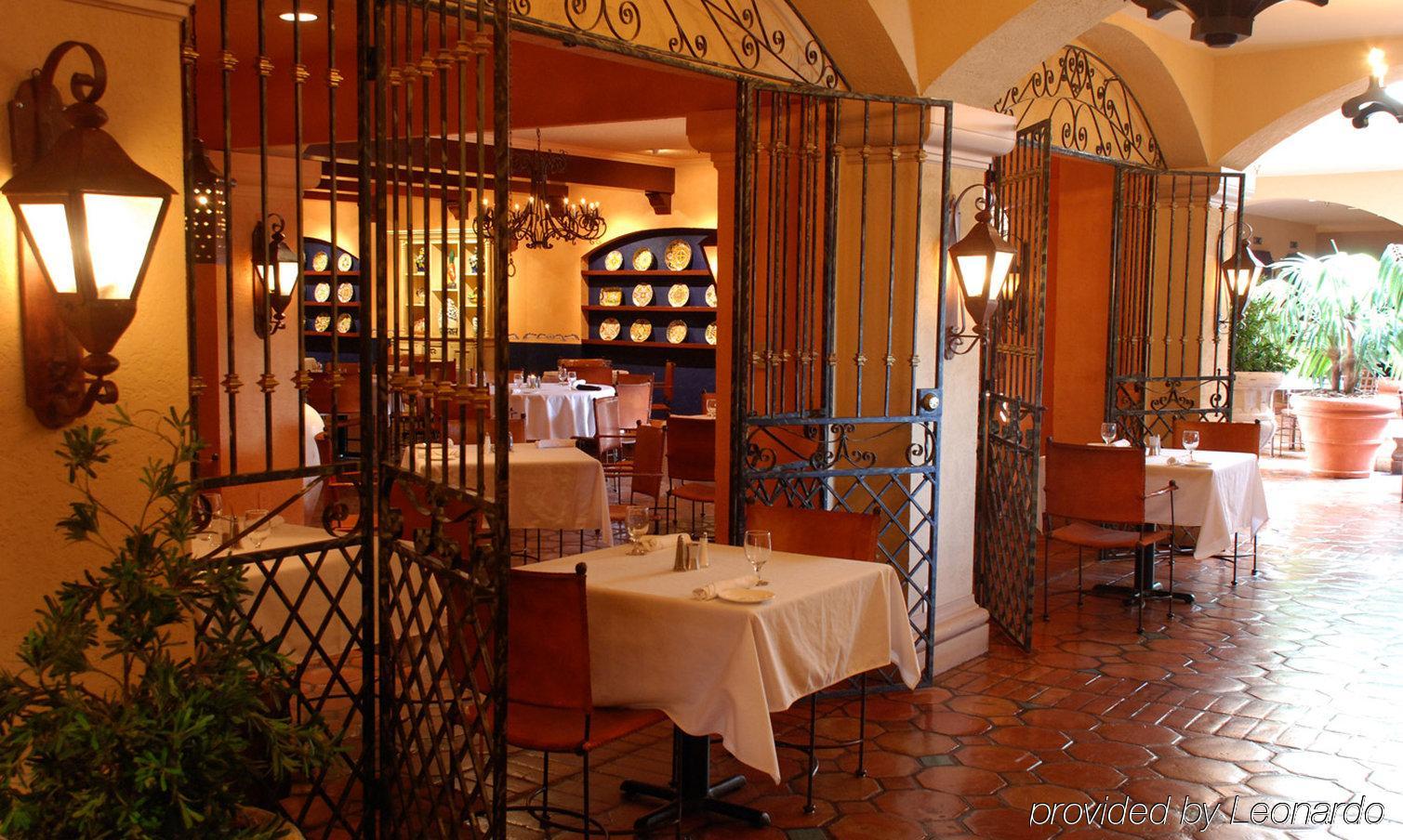 Hotel Encanto De Лас Крусес Ресторант снимка